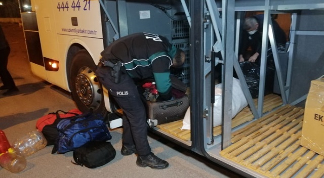 Aksaray&#039;da yolcu otobüsünde şüpheli paket alarmı