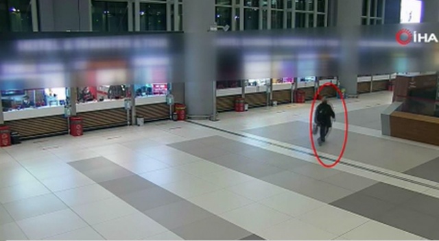 Atatürk Havalimanı'nda kaçak altın operasyonu