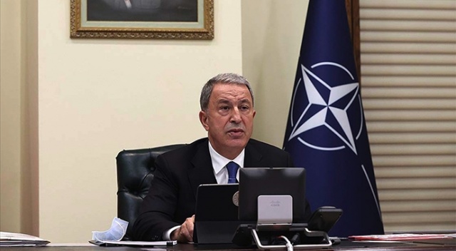Bakan Akar'dan NATO toplantısı mesajı: Terörle mücadelede birlik içinde hareket etmenin altını çizdik Bakan Akar'dan NATO toplantısı mesajı: Terörle mücadelede birlik içinde hareket etmenin altını çizdik