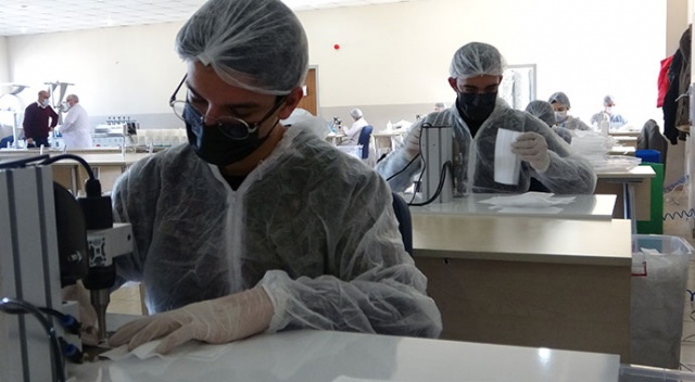 Bu okul fabrika gibi çalışıyor! 4 ayda 3 milyon liralık ciro yaptılar