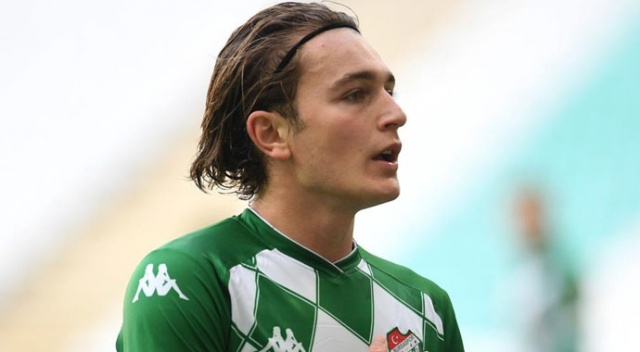 Bursaspor taraftarları Ali Akman’a isyan etti