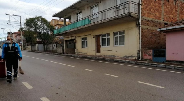 Ev arkadaşı tarafından bıçaklanan genç öldü