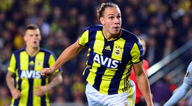 Fenerbahçe'nin beğenmeyip gönderdiği Michael Frey şov yapıyor