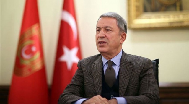 Hulusi Akar, 'topraklarını kurtarma' sözünü tutan Azerbaycanlı şehit subayın ailesine mektup gönderdi Hulusi Akar, 'topraklarını kurtarma' sözünü tutan Azerbaycanlı şehit subayın ailesine mektup gönderdi