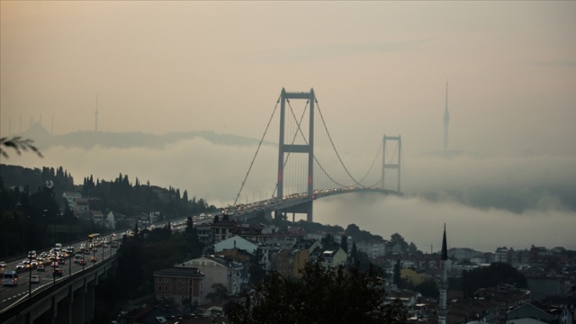 İstanbul Boğazı'nda gemi geçişleri çift yönlü askıya alındı İstanbul Boğazı'nda gemi geçişleri çift yönlü askıya alındı
