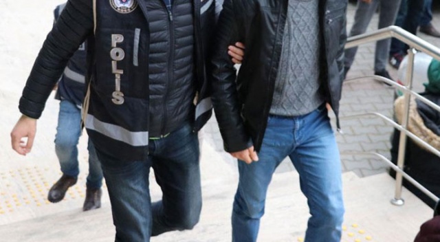 İstanbul'da DEAŞ'a operasyon: 9 gözaltı İstanbul'da DEAŞ'a operasyon: 9 gözaltı
