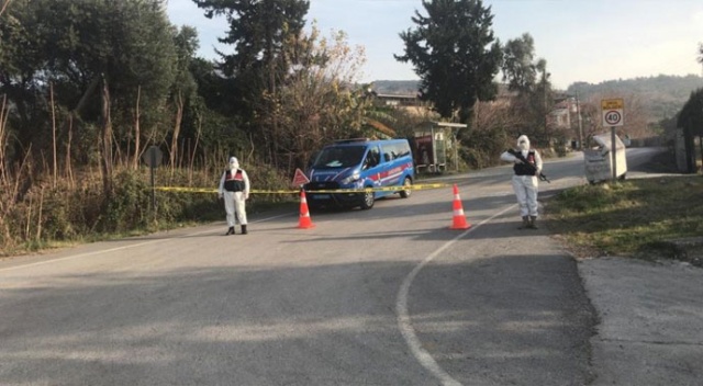 Kadınlar ekmek yaparken koronavirüsü yaydı, mahalle karantinaya alındı Kadınlar ekmek yaparken koronavirüsü yaydı, mahalle karantinaya alındı