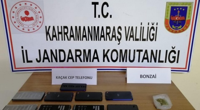 Kahramanmaraş'ta uyuşturucu ve kaçakçılık operasyonları: 4 gözaltı Kahramanmaraş'ta uyuşturucu ve kaçakçılık operasyonları: 4 gözaltı