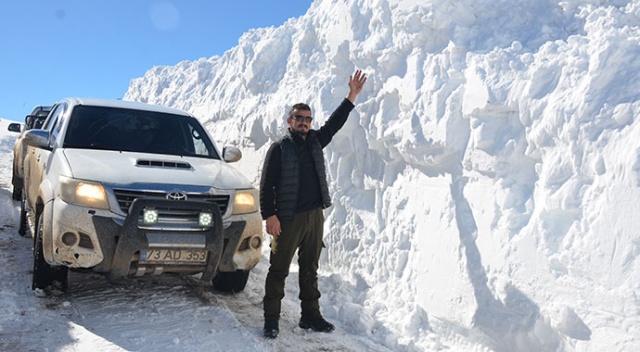 Kar kalınlığı 5 metreye ulaştı: Eksi 30 derecede yol açma çalışmaları sürüyor
