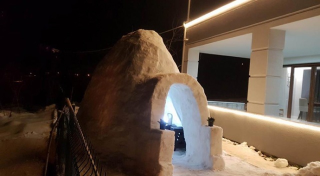 Kardan tek odalı ev yaptı
