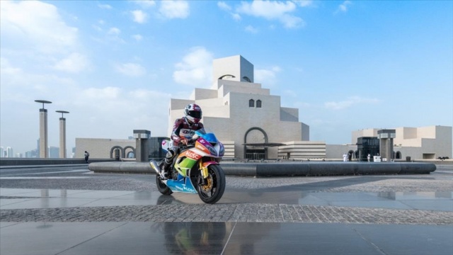 Katar, MotoGP yarışına ev sahipliği yapmaya hazırlanıyor Katar, MotoGP yarışına ev sahipliği yapmaya hazırlanıyor