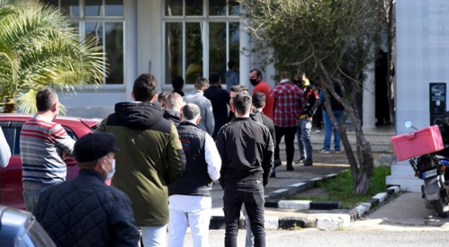 KKTC’de PCR testleri, ikinci bir duyuruya kadar durduruldu KKTC’de PCR testleri, ikinci bir duyuruya kadar durduruldu