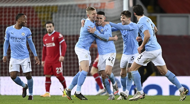 Manchester City deplasmanda Liverpool'u 4-1 mağlup etti Manchester City deplasmanda Liverpool'u 4-1 mağlup etti