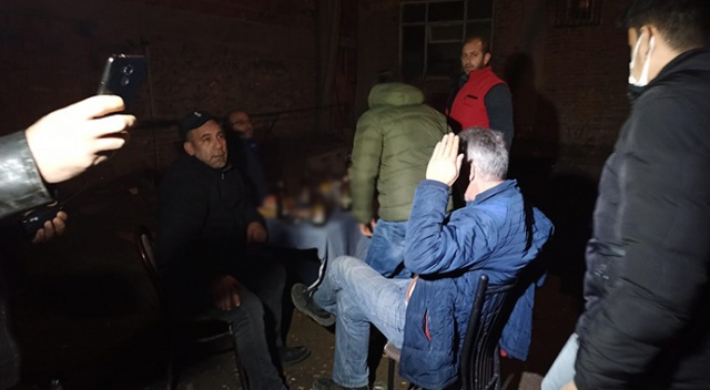 Polis kaçak meyhaneye dönüştürülen mekânı müşteri kılığında bastı