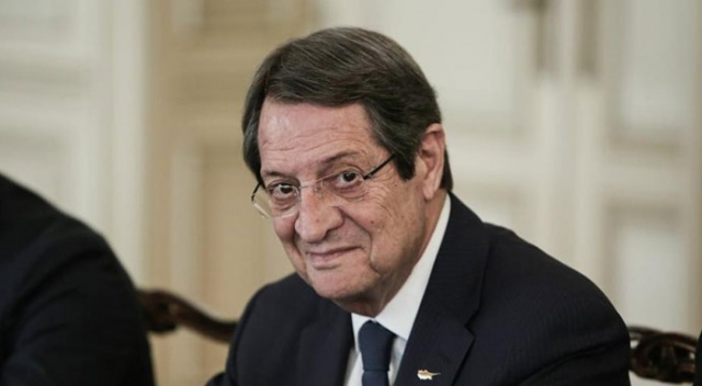 Rum lider Anastasiadis “altın pasaport” skandalında yarın ifade verecek