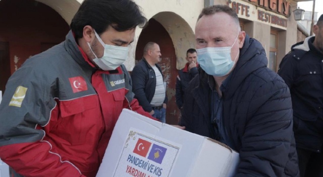 Sadakataşı’ndan Kosova’ya kış yardımı Sadakataşı’ndan Kosova’ya kış yardımı