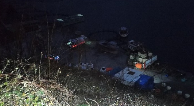 Samsun'da baraj gölüne devrilen pikaptaki 3 kişi öldü