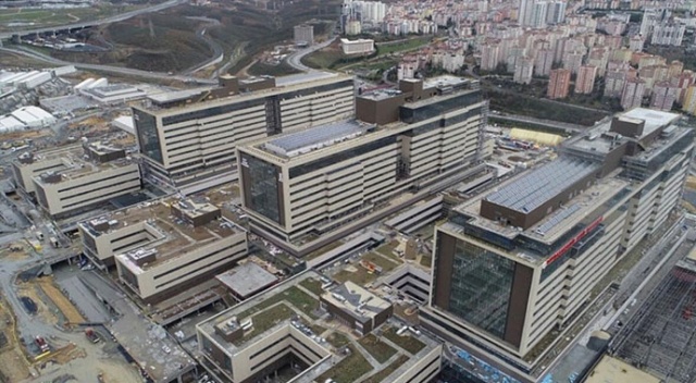 'Şehir hastaneleri salgın döneminde ilaç gibi geldi'