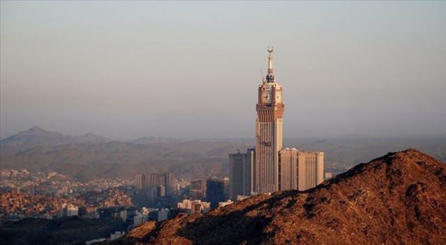 Suudi Arabistan, 20 ülkeden gelişleri askıya aldı Suudi Arabistan, 20 ülkeden gelişleri askıya aldı