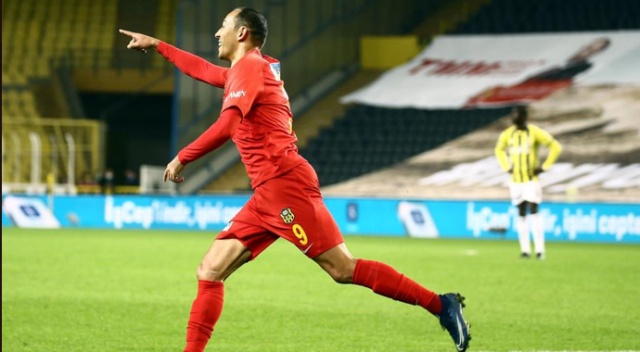 Umut Bulut 500. maçına çıktı