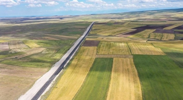 Uşak/Sivaslı'da 9300 m2 tarla icradan satılığa çıkarıldı Uşak/Sivaslı'da 9300 m2 tarla icradan satılığa çıkarıldı