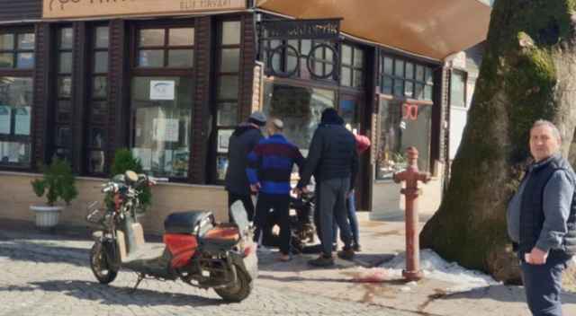 Yabancı uyruklu şahıslar arasında sopalı kavga: 1 yaralı Yabancı uyruklu şahıslar arasında sopalı kavga: 1 yaralı