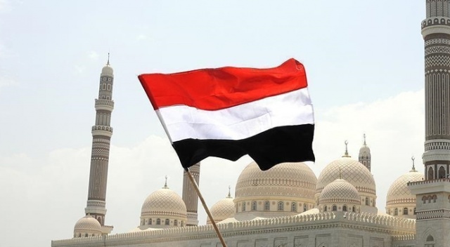 Yemenli hükümet yetkilisi, BAE'nin ülkedeki askeri varlığını koruduğunu duyurdu Yemenli hükümet yetkilisi, BAE'nin ülkedeki askeri varlığını koruduğunu duyurdu