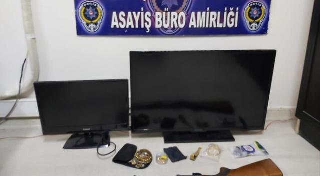 50 bin TL’lik altın çalan şüpheli tutuklandı 50 bin TL’lik altın çalan şüpheli tutuklandı