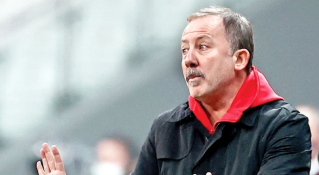 Beşiktaş yönetiminin, Sergen Yalçın'a yeni teklifi belli oldu Beşiktaş yönetiminin, Sergen Yalçın'a yeni teklifi belli oldu
