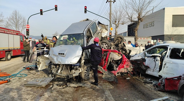 Bursa'da tır dehşeti! 20 aracı ezdi geçti, çok sayıda ölü var