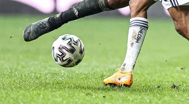Dünya futbolunda son 10 sezonun en iyi takımları açıklandı Dünya futbolunda son 10 sezonun en iyi takımları açıklandı