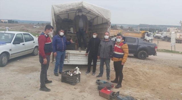 Elazığ’da iki ayrı hırsızlık olayı çözüldü: 6 gözaltı Elazığ’da iki ayrı hırsızlık olayı çözüldü: 6 gözaltı