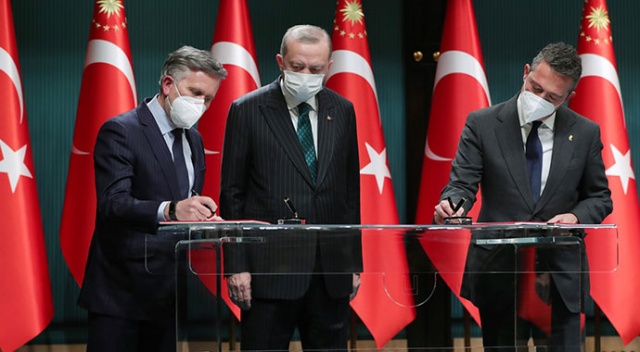 Erdoğan: En büyük batarya üretim merkezi Türkiye olacak Erdoğan: En büyük batarya üretim merkezi Türkiye olacak