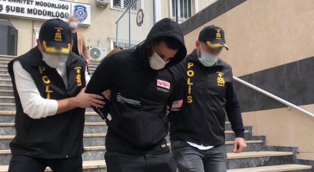 Galatasaraylı futbolcu Mostafa Mohammed'in çantasını çalan şahıs yakalandı Galatasaraylı futbolcu Mostafa Mohammed'in çantasını çalan şahıs yakalandı