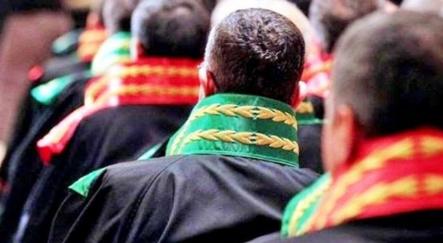 Hakim ve savcı atamaları Resmi Gazete'de yayımlandı Hakim ve savcı atamaları Resmi Gazete'de yayımlandı