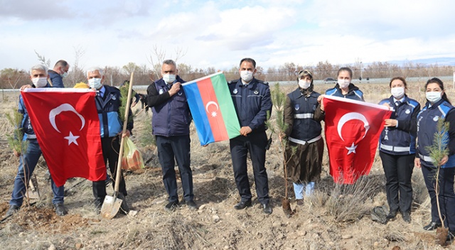 Iğdır&#039;da Karabağ Şehitleri Hatıra Ormanı&#039;na ilk fidanlar dikildi