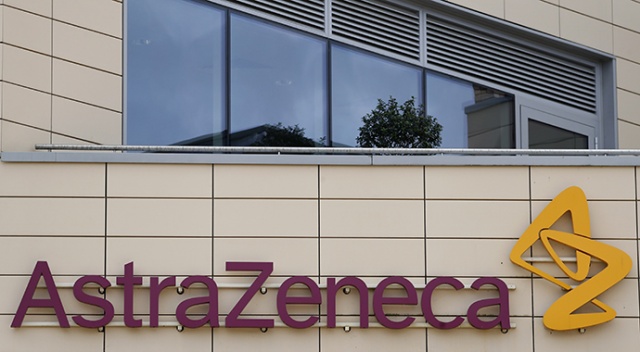 İspanya AstraZeneca aşısının kullanımını askıya aldı İspanya AstraZeneca aşısının kullanımını askıya aldı