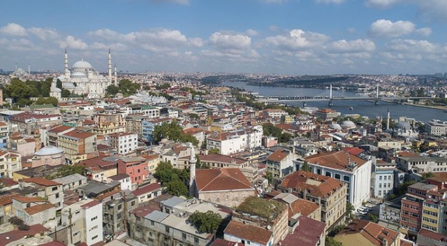 İstanbul'da 20 yaşın üzerinde 3,1 milyon adet konut bulunuyor İstanbul'da 20 yaşın üzerinde 3,1 milyon adet konut bulunuyor
