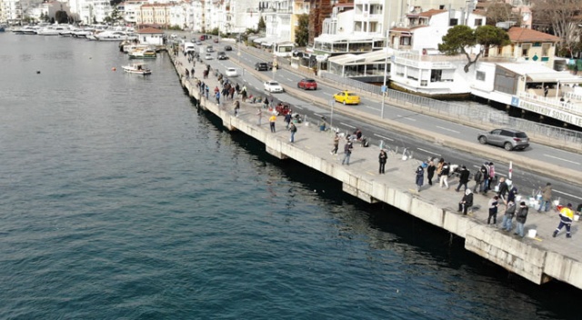 İstanbul'da kısıtlamasız üçüncü cumartesi: Sahillerde ve caddelerde yoğunluk İstanbul'da kısıtlamasız üçüncü cumartesi: Sahillerde ve caddelerde yoğunluk