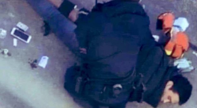 İsveç'te bıçaklı terör saldırı: 8 yaralı İsveç'te bıçaklı terör saldırı: 8 yaralı
