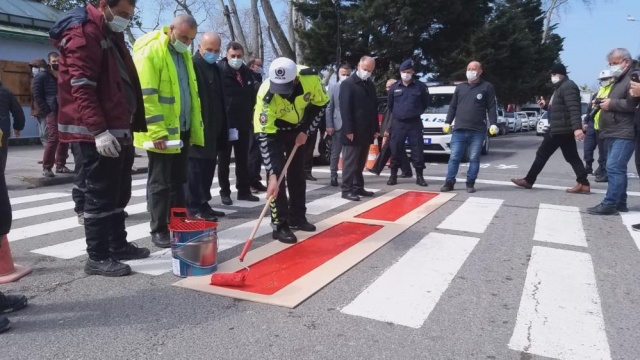 Kaymakam Çorumluoğlu, “Günlük vaka sayısı 50’yi geçti” Kaymakam Çorumluoğlu, “Günlük vaka sayısı 50’yi geçti”