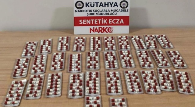 Kütahya’da uyuşturucu taciri polisten kaçamadı Kütahya’da uyuşturucu taciri polisten kaçamadı