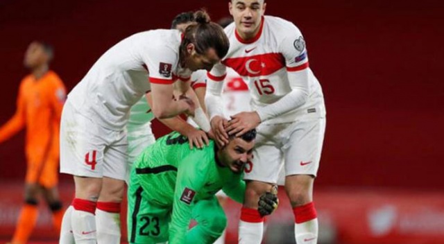 Liverpool Uğurcan Çakır&#039;ı izleyecek