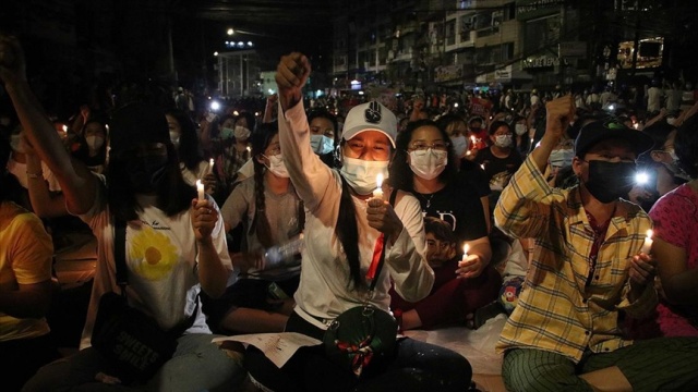 Myanmar’daki protestolarda ölenlerin sayısı 11’e yükseldi Myanmar’daki protestolarda ölenlerin sayısı 11’e yükseldi