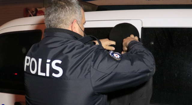 Polisi görünce kaçan şüpheliler yakalandı Polisi görünce kaçan şüpheliler yakalandı