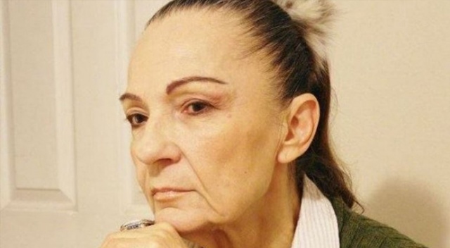 Sinema oyuncusu Nilüfer Aydan'a "Cumhurbaşkanına hakaret" suçundan 11 ay 20 gün hapis cezası Sinema oyuncusu Nilüfer Aydan'a "Cumhurbaşkanına hakaret" suçundan 11 ay 20 gün hapis cezası