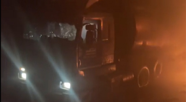 Suriye'nin kuzeyindeki Cerablus ve Bab'a balistik füze saldırısı Suriye'nin kuzeyindeki Cerablus ve Bab'a balistik füze saldırısı