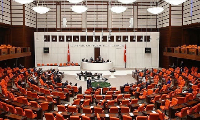 TBMM'de kadına şiddet araştırmak üzere komisyon kurulacak