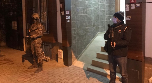 Terör örgütü DEAŞ'a eş zamanlı operasyon: 18 gözaltı Terör örgütü DEAŞ'a eş zamanlı operasyon: 18 gözaltı