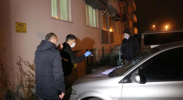 3. kattan otomobilin üzerine düşen kadın yaralandı 3. kattan otomobilin üzerine düşen kadın yaralandı